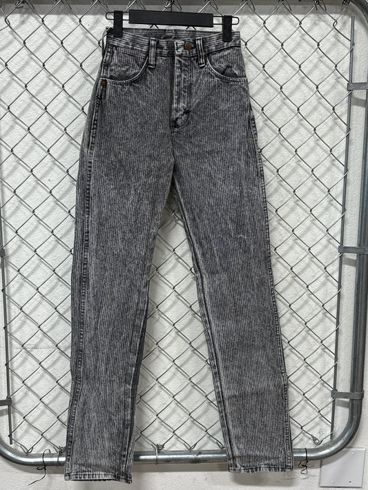 Vintage 90's Wrangler Women's Grey High Waisted Western Jeans Size 23x33