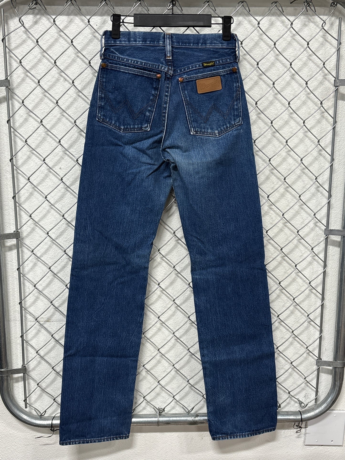 Vintage 90's Wrangler Women's Blue Denim Western Jeans Size 24x32