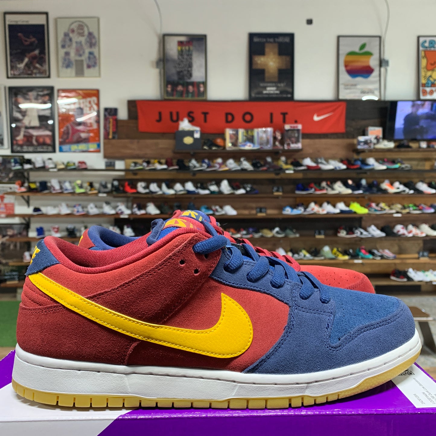 Nike SB Dunk Low 'Barcelona' Size 11