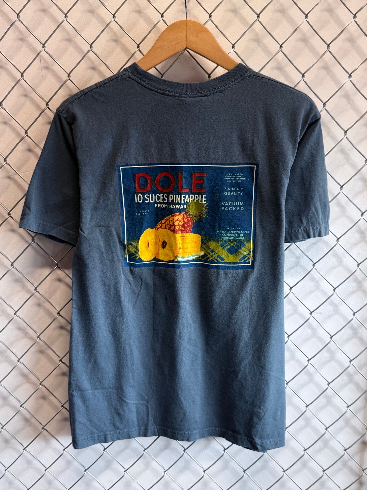 Vintage Dole Pineapple Hawaii Product Graphic Tee Size Medium