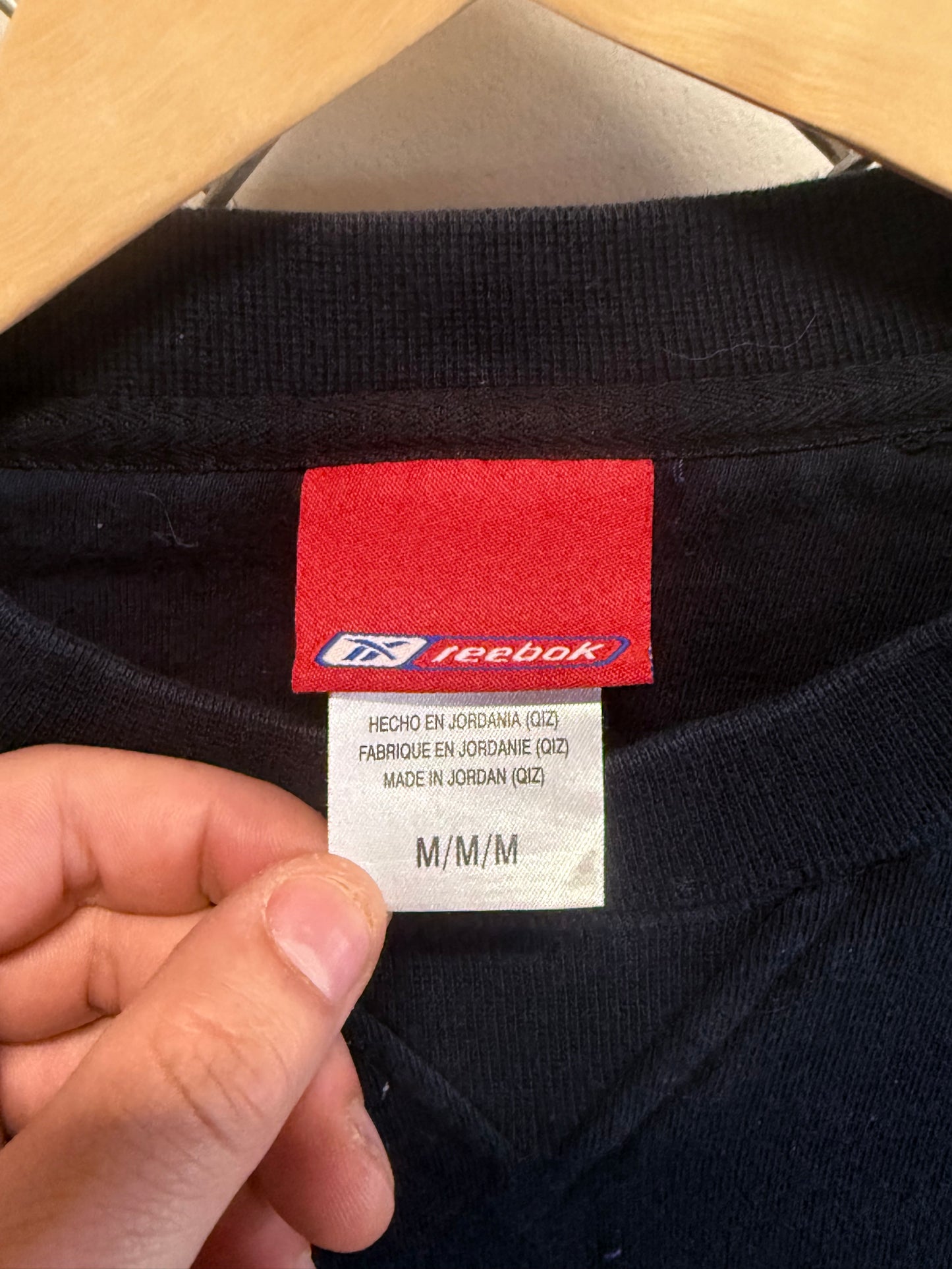 Reebok Carolina Panthers NFL Logo Black Sweater Size Medium