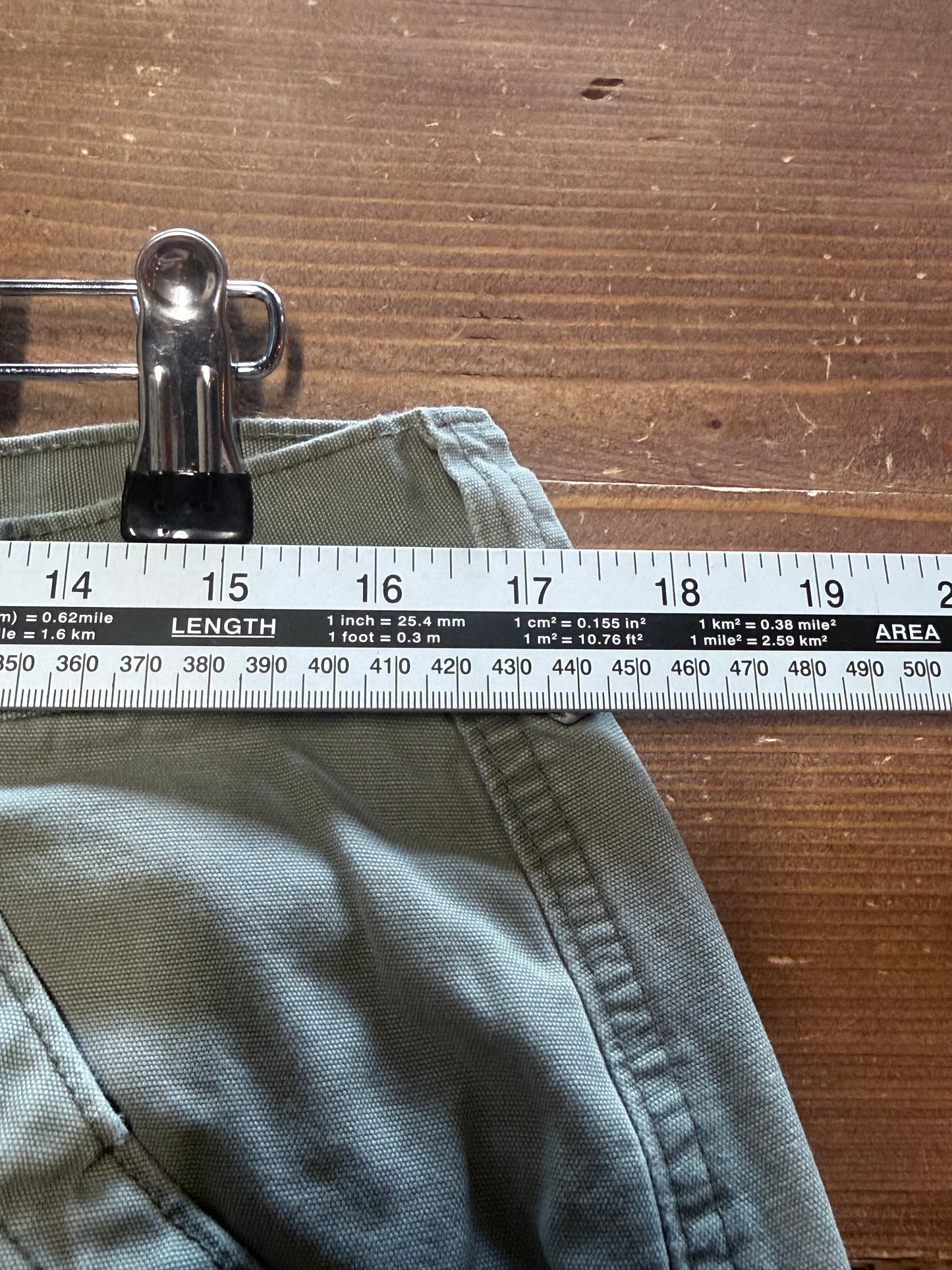 Vintage 90's Levi's Green Cargo Baggy Skater Pants Size 34x32