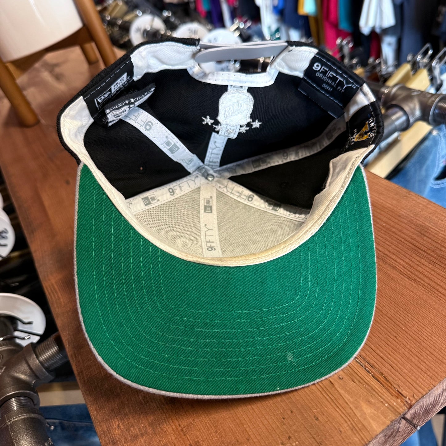 Los Angeles King NHL Script Spellout Snapback Hat