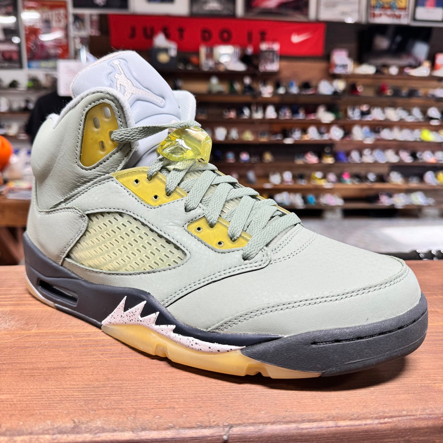 Jordan 5 'Jade Horizon' Size 9 (DS)