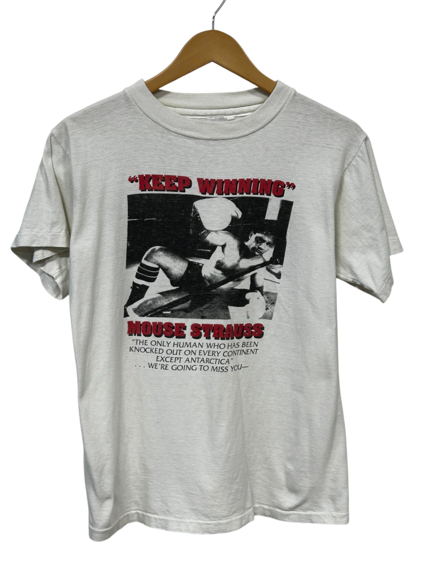 Vintage 90's Mouse Strauss Keep Winning Boxing Tee Size Medium