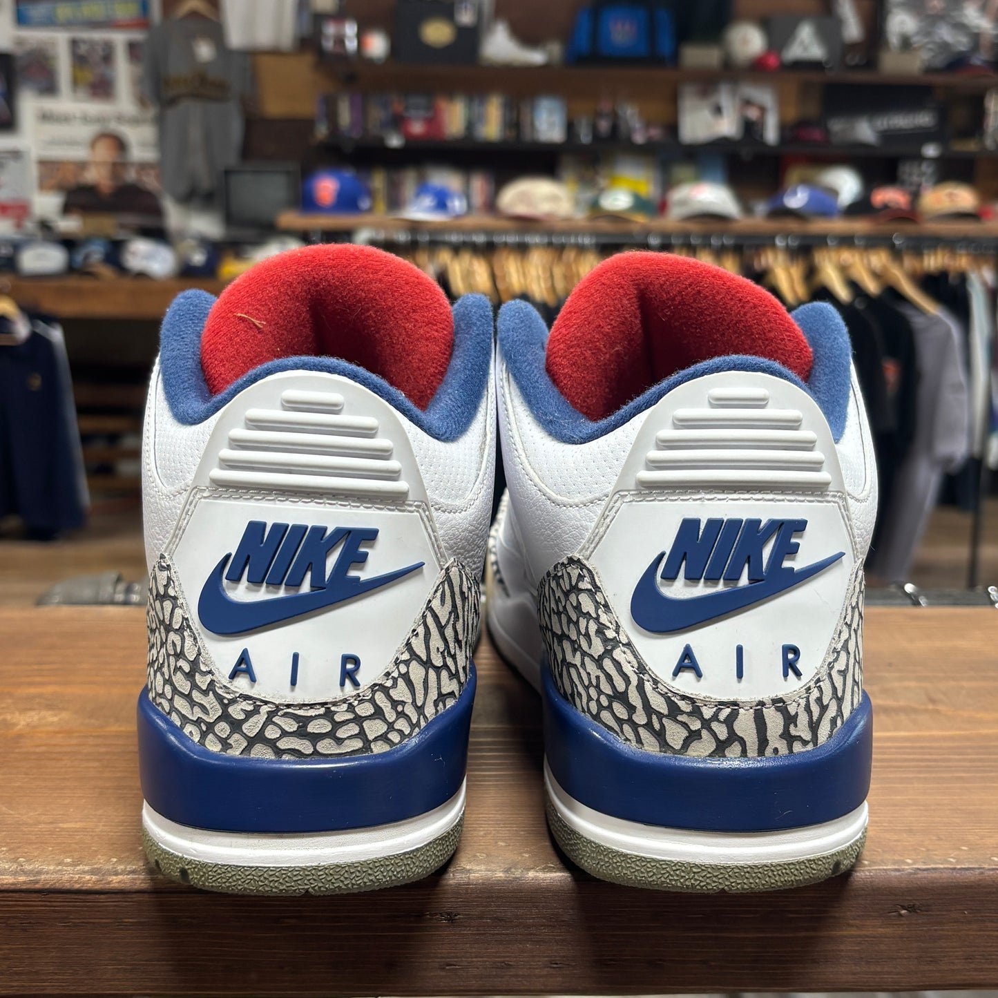 Jordan 3 'True Blue (2016)' Size 9.5