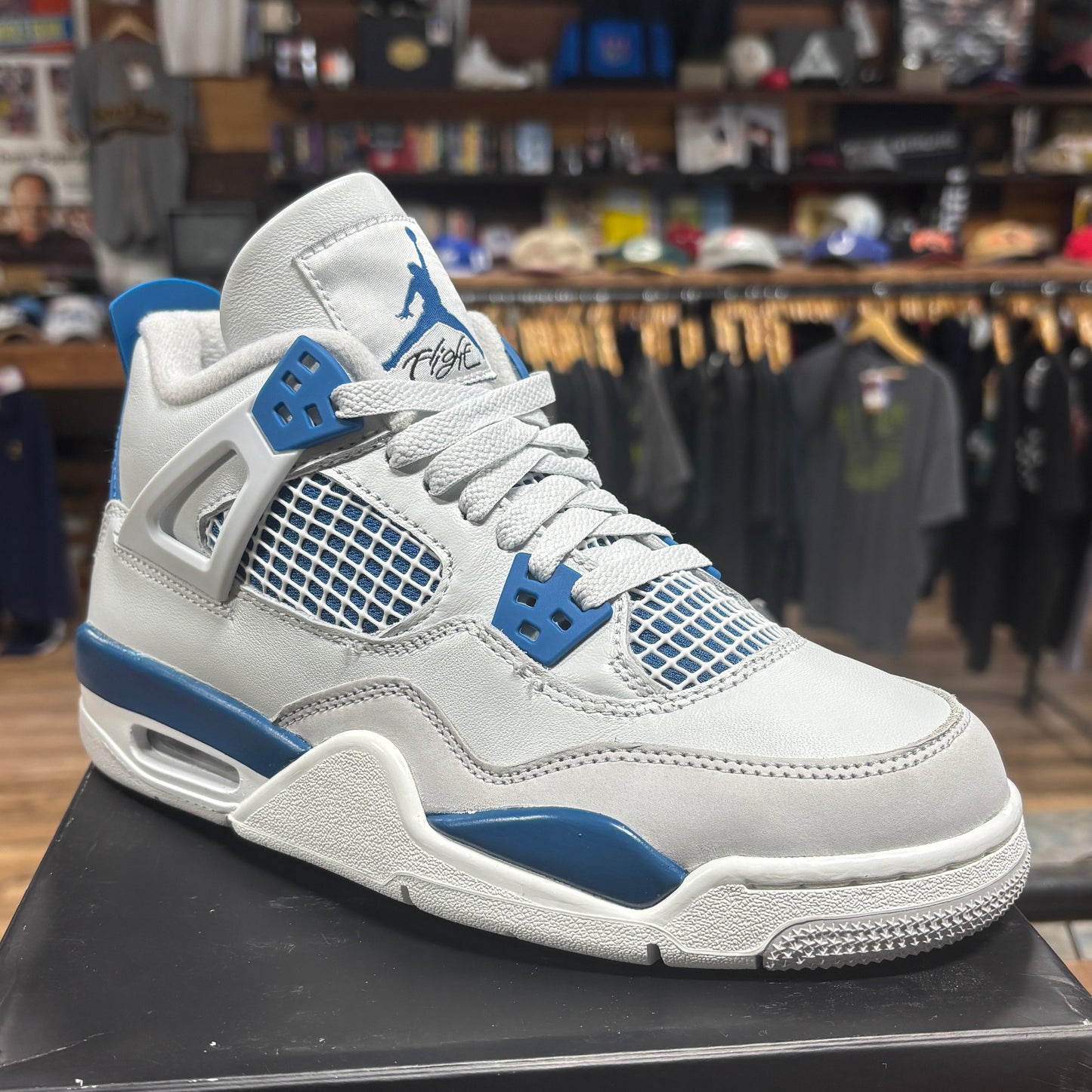 Jordan 4 'Military Blue' Size 5Y