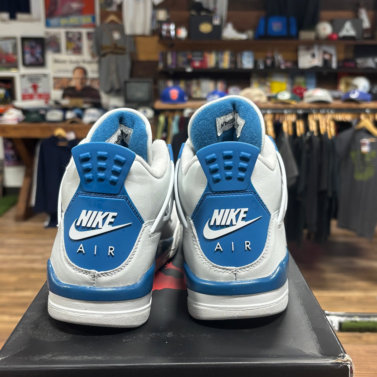 Jordan 4 'Military Blue' Size 5Y