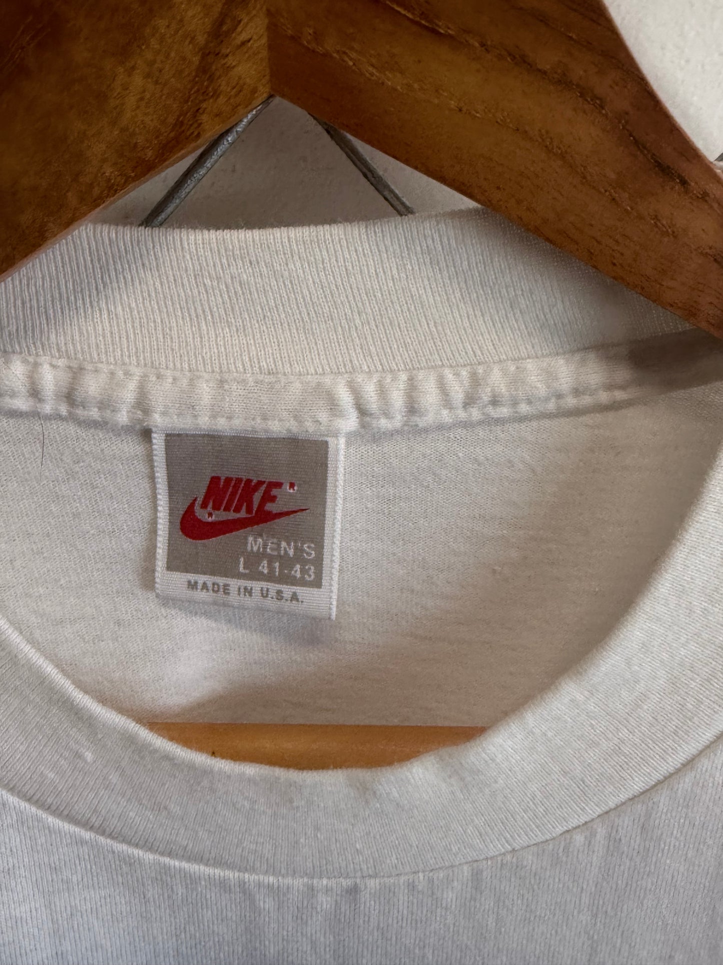 Vintage 80's Nike Silver Tag Iowa Hawkeye Basketball Camp Tee Size Large