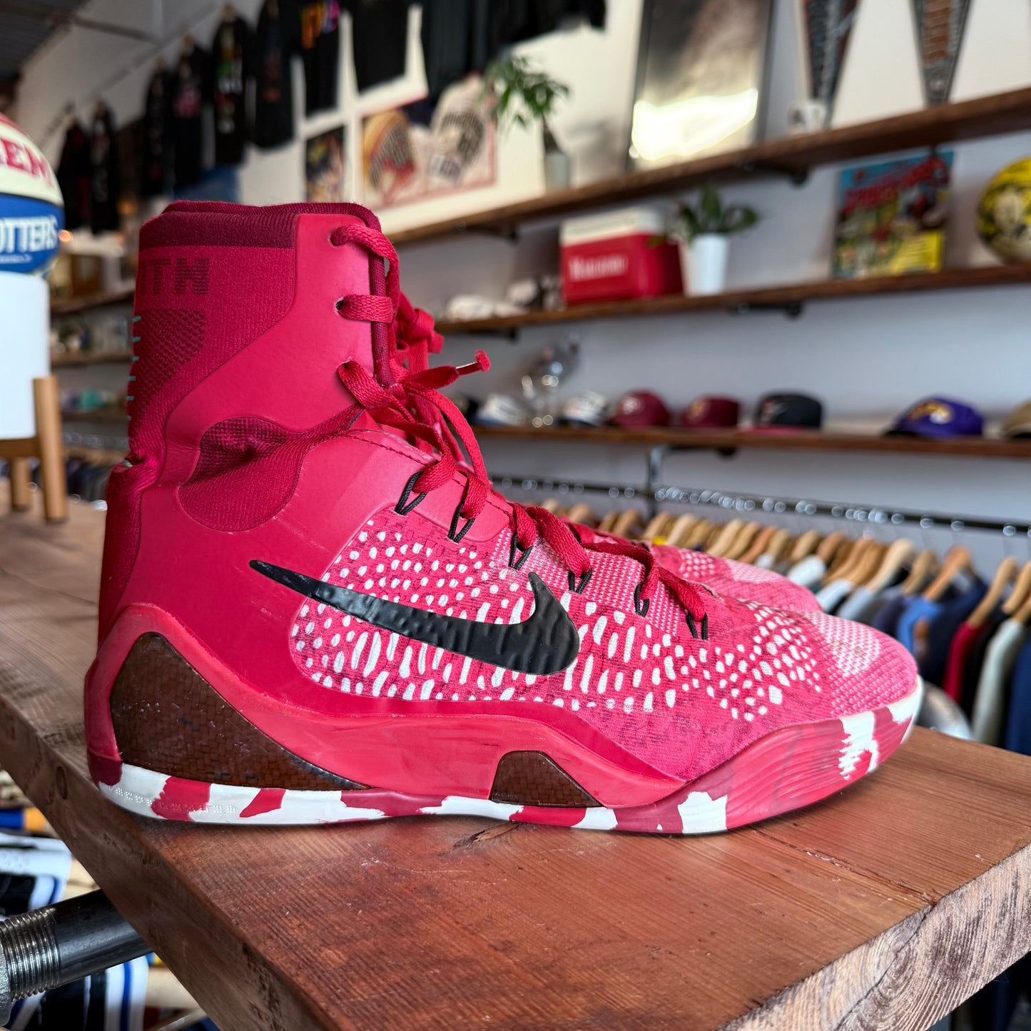 Nike Kobe 9 High 'Christmas' Size 9.5