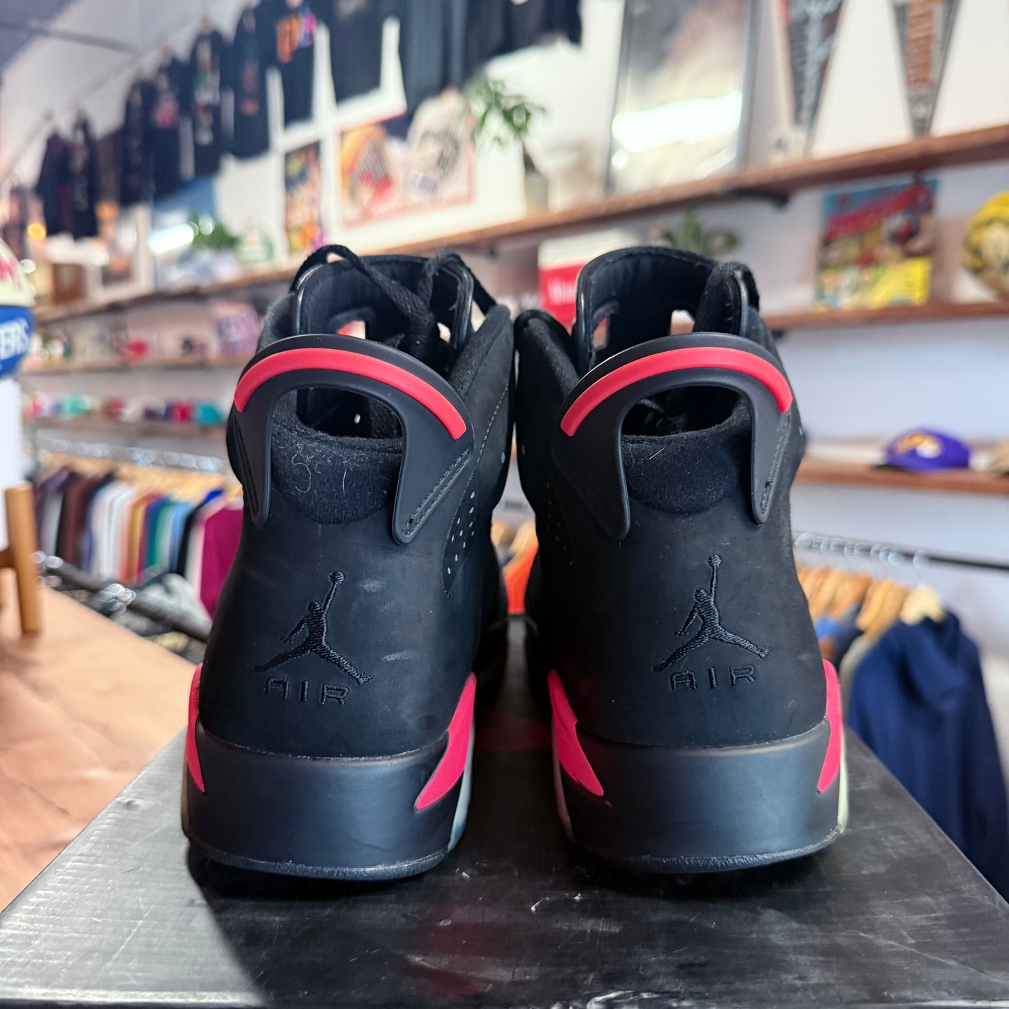 Jordan 6 'Infrared' Size 10