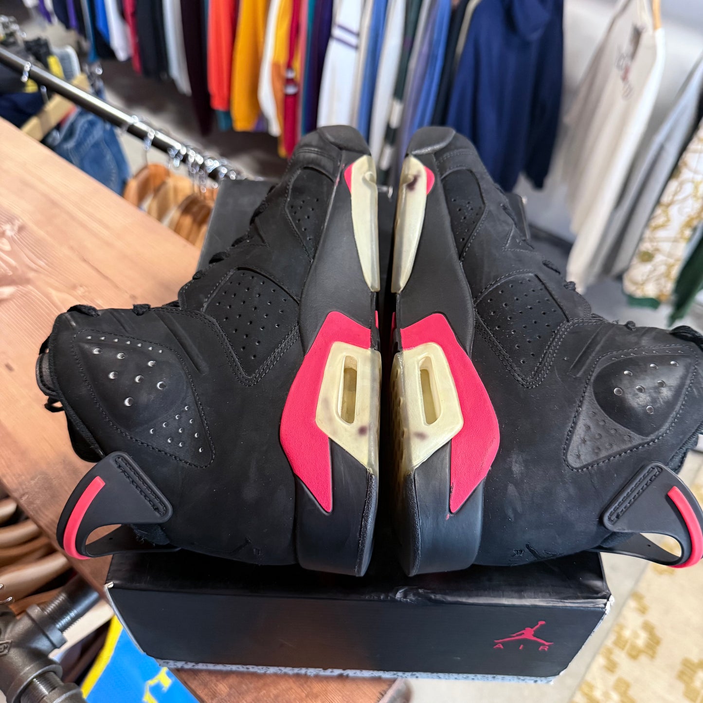 Jordan 6 'Infrared' Size 10
