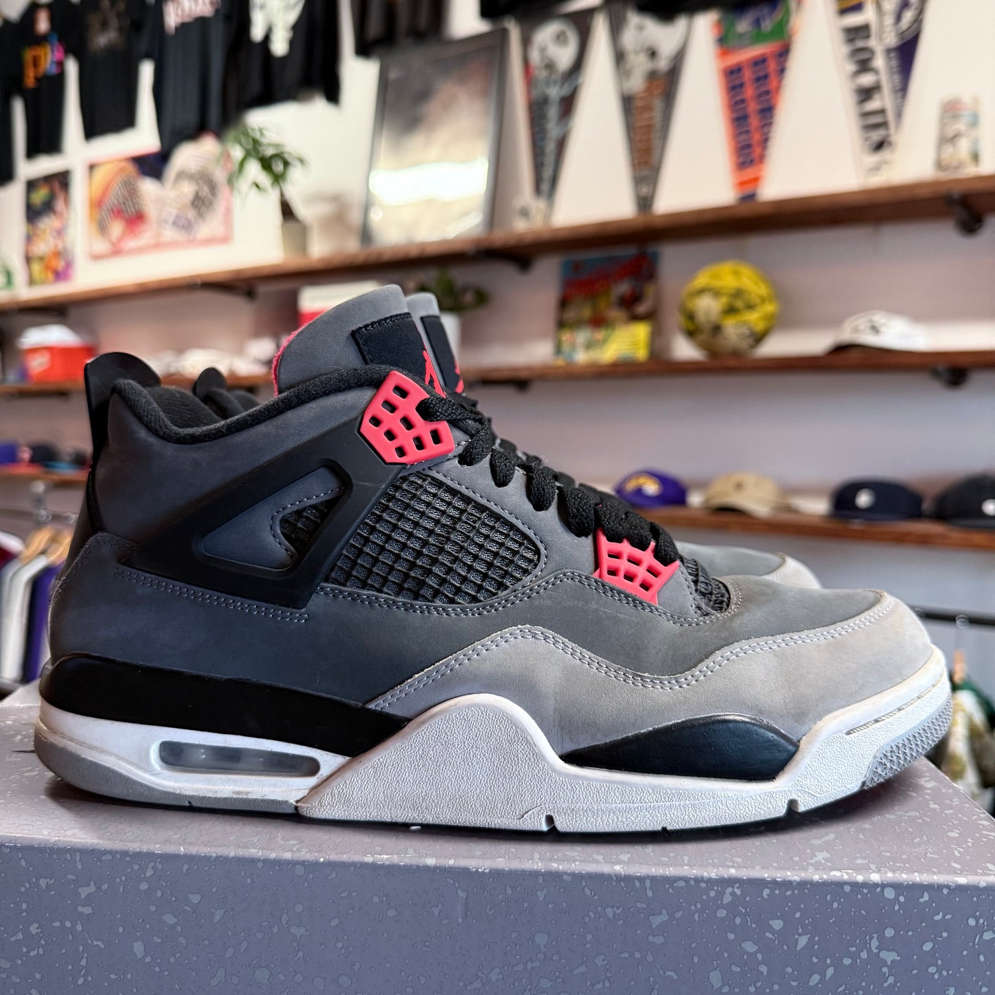 Jordan 4 'Infrared' Size 12