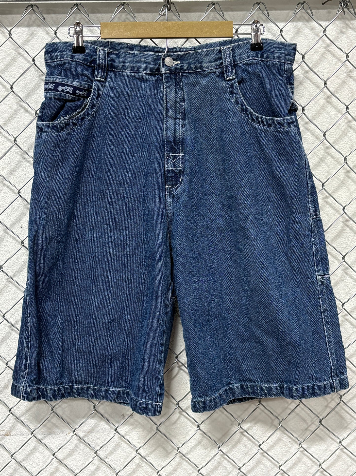 Y2K One Tough Brand Baggy Cargo Denim Shorts Size 36
