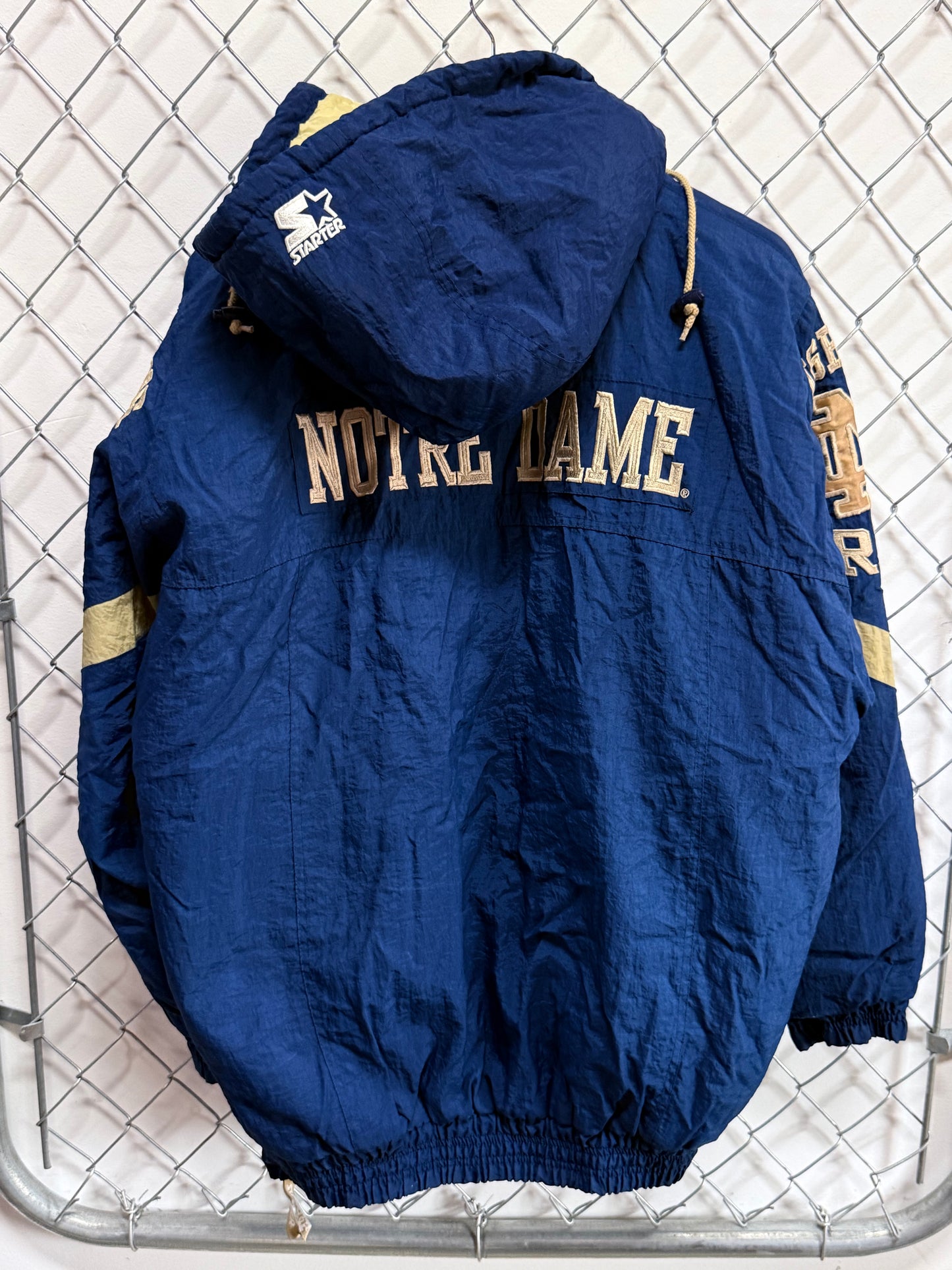 Vintage 90's Starter Notre Dame Fighting Irish Puffer Jacket Size Medium