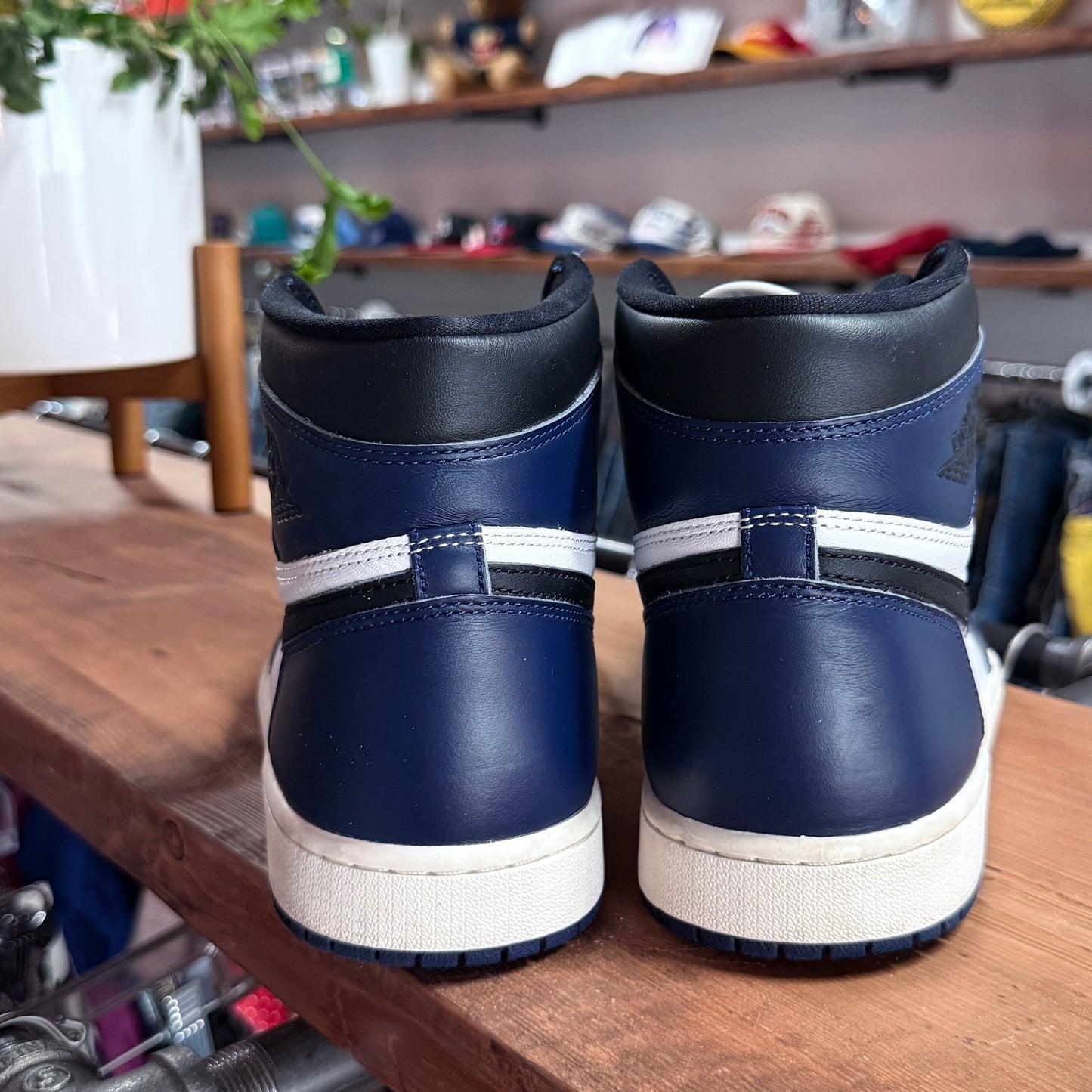 Jordan 1 'Midnight Navy' Size 11.5
