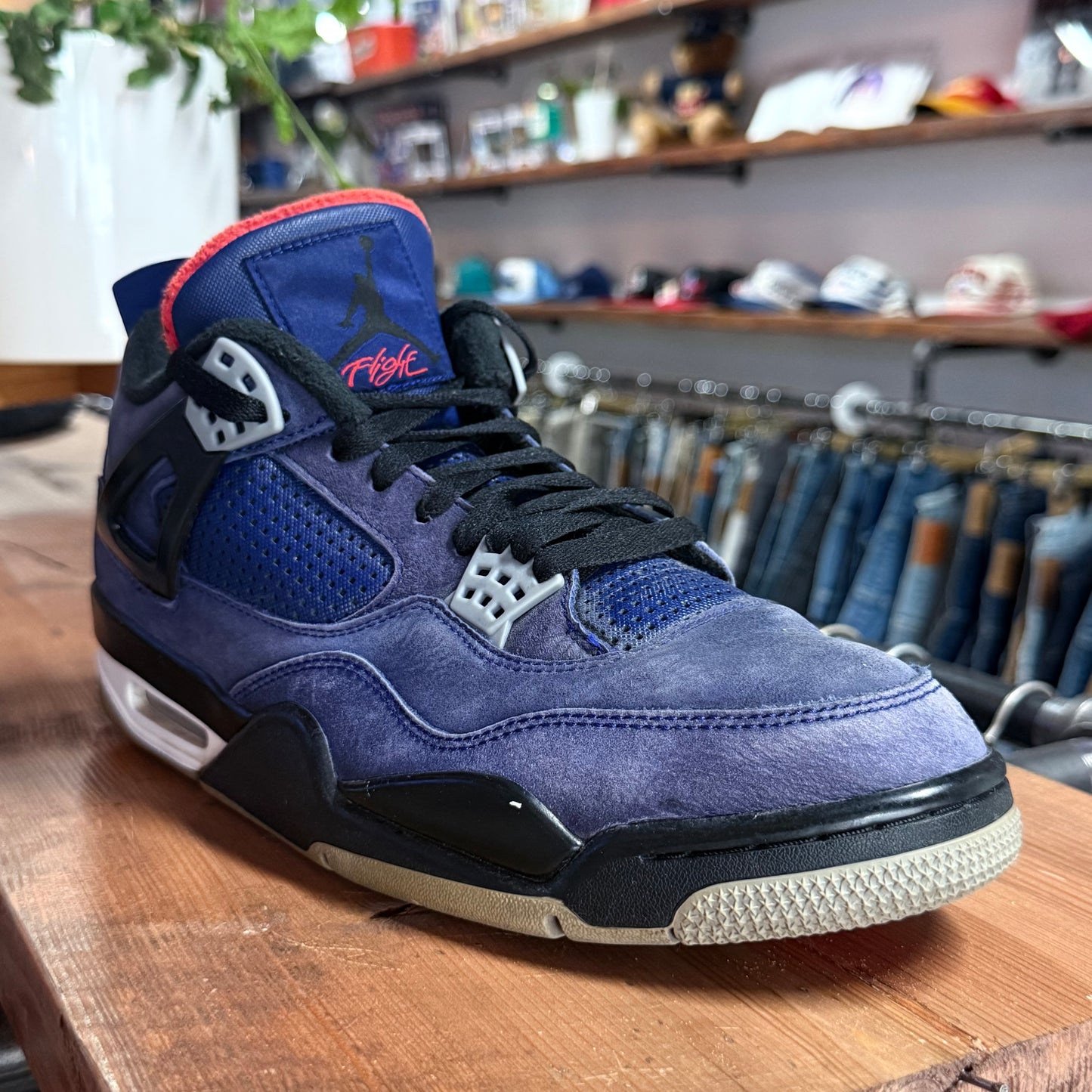 Jordan 4 'Winterized' Size 11.5