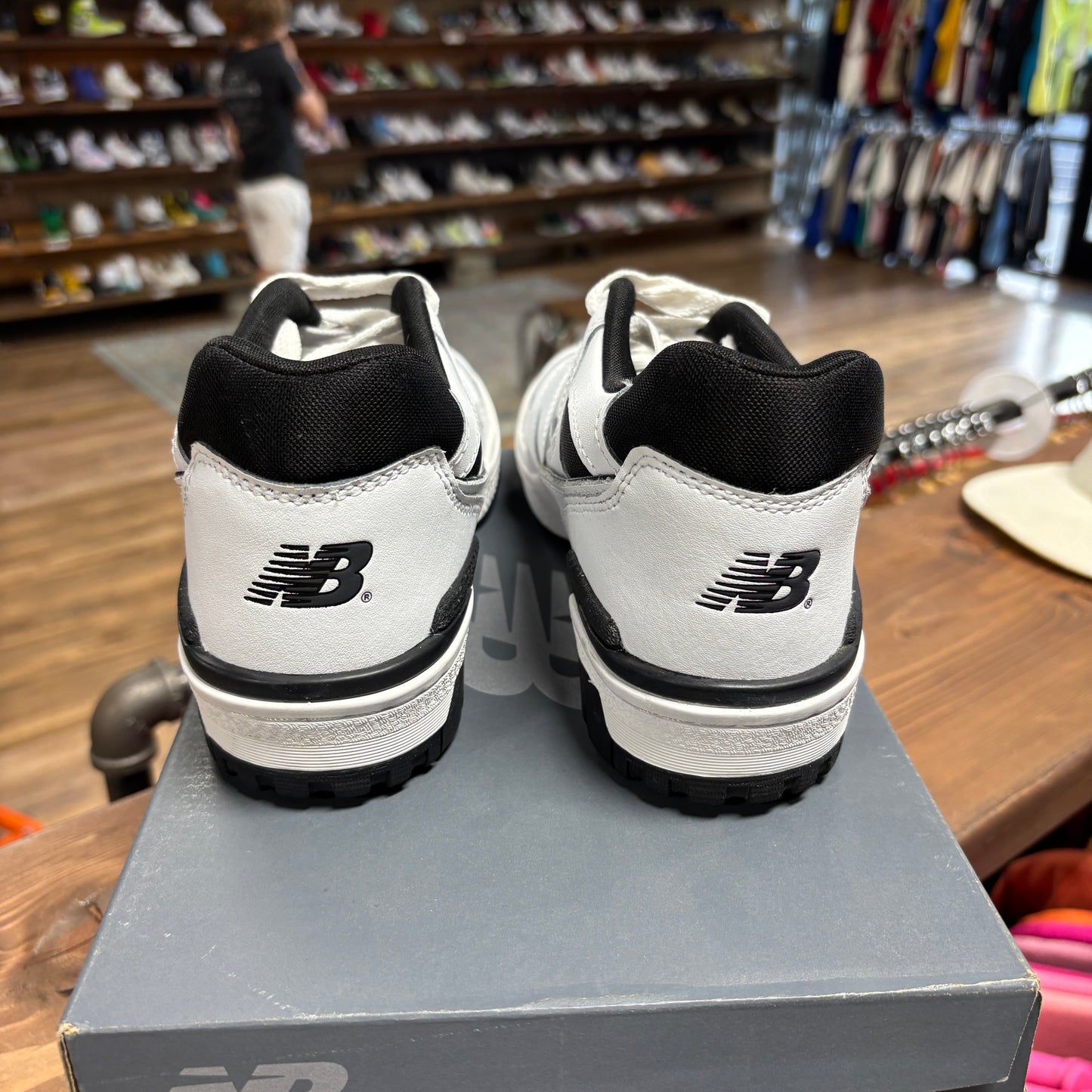 New Balance 550 'Black White' Size 7