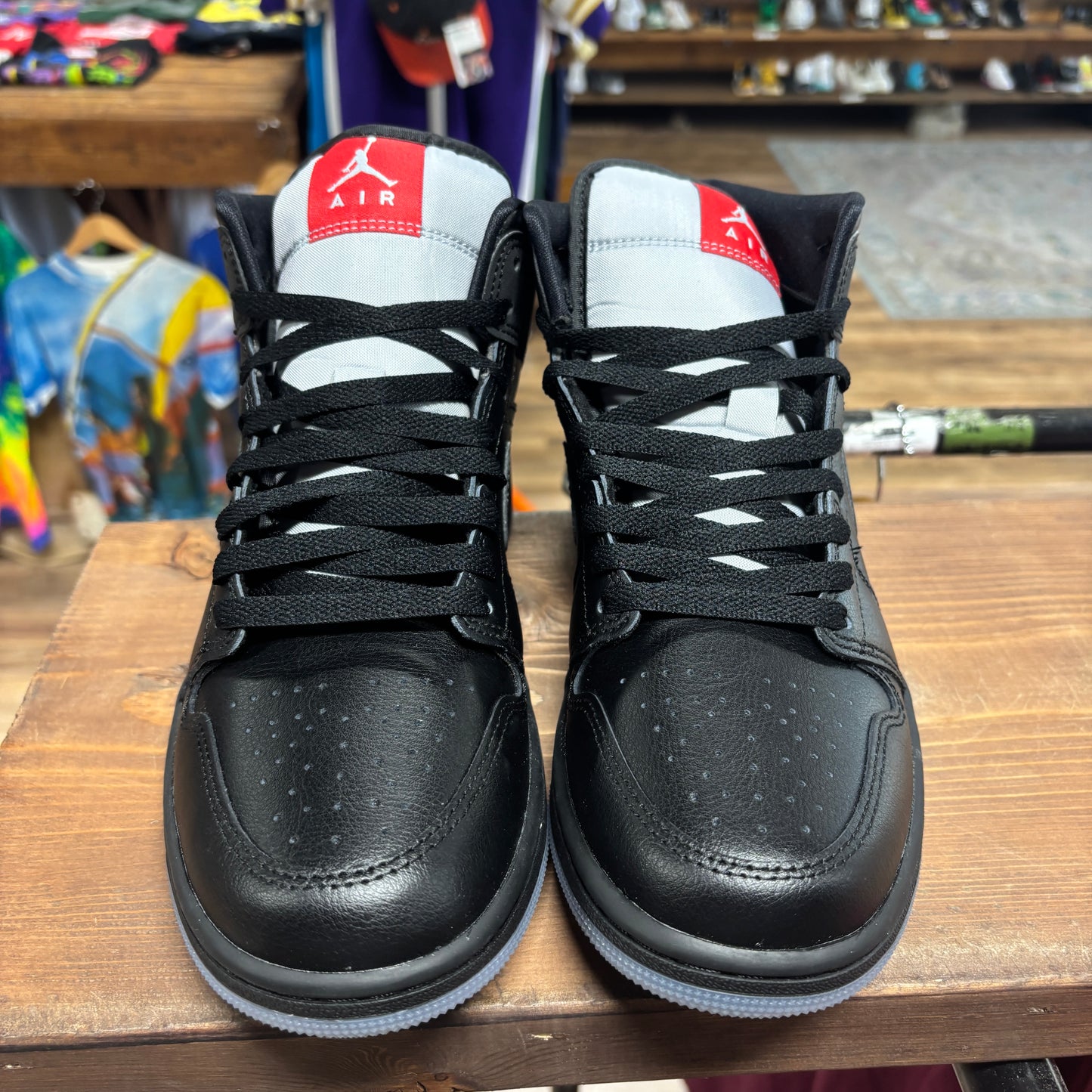 Jordan 1 Mid 'Black Metallic Reimagined' Size 9