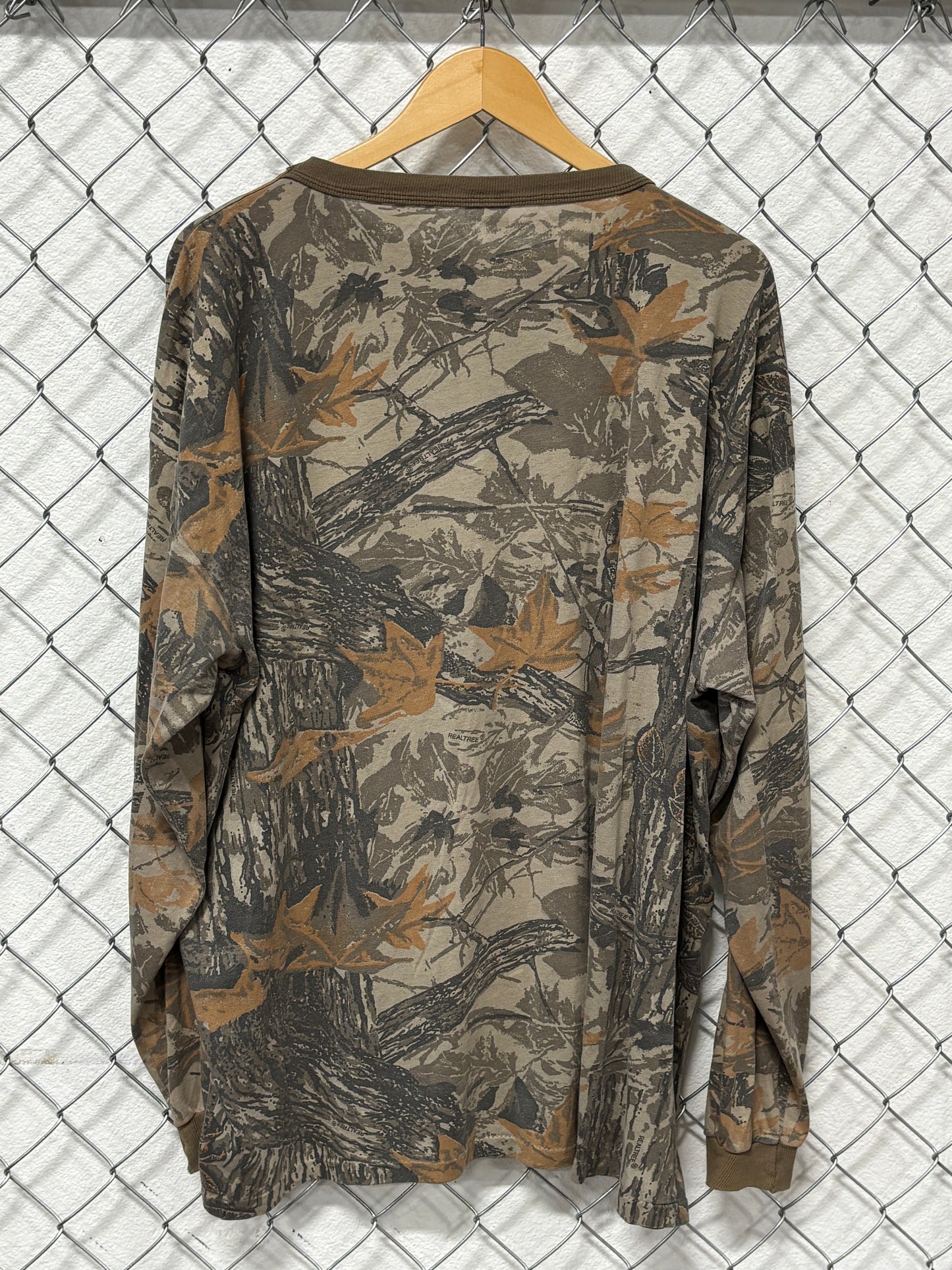 Vintage 90's RealTree Hunting camo Woodland Long Sleeve Shirt Size XXL