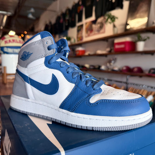 Jordan 1 'True Blue' Size 7Y