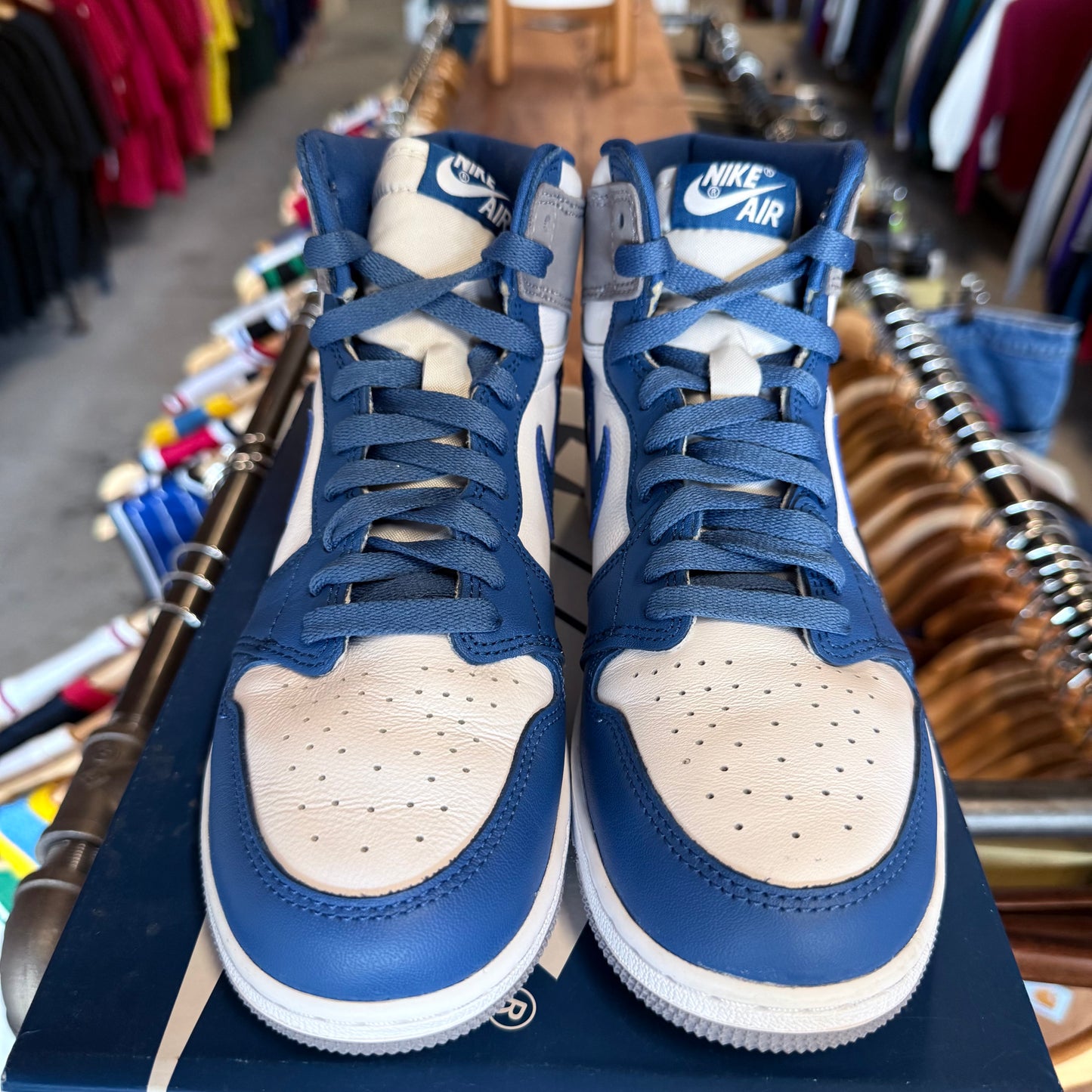 Jordan 1 'True Blue' Size 7Y