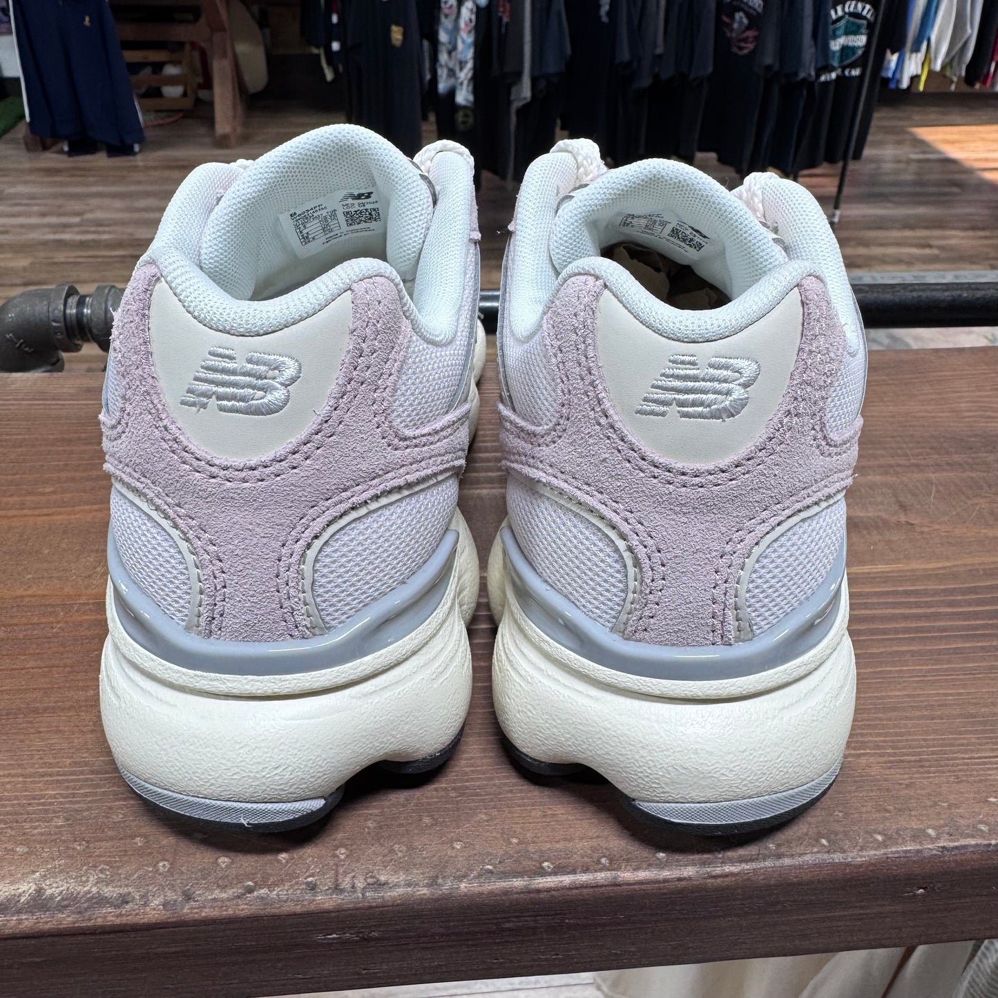 New Balance 603 'White Pink' Size 7.5W
