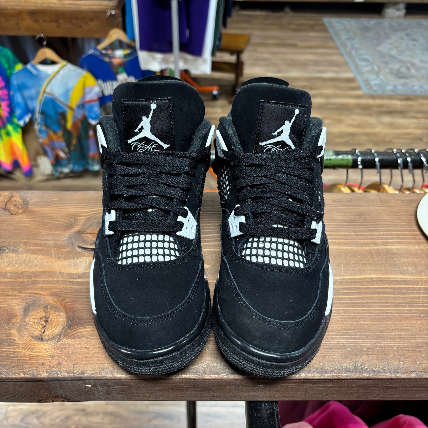 Jordan 4 'White Thunder' Size 5.5Y