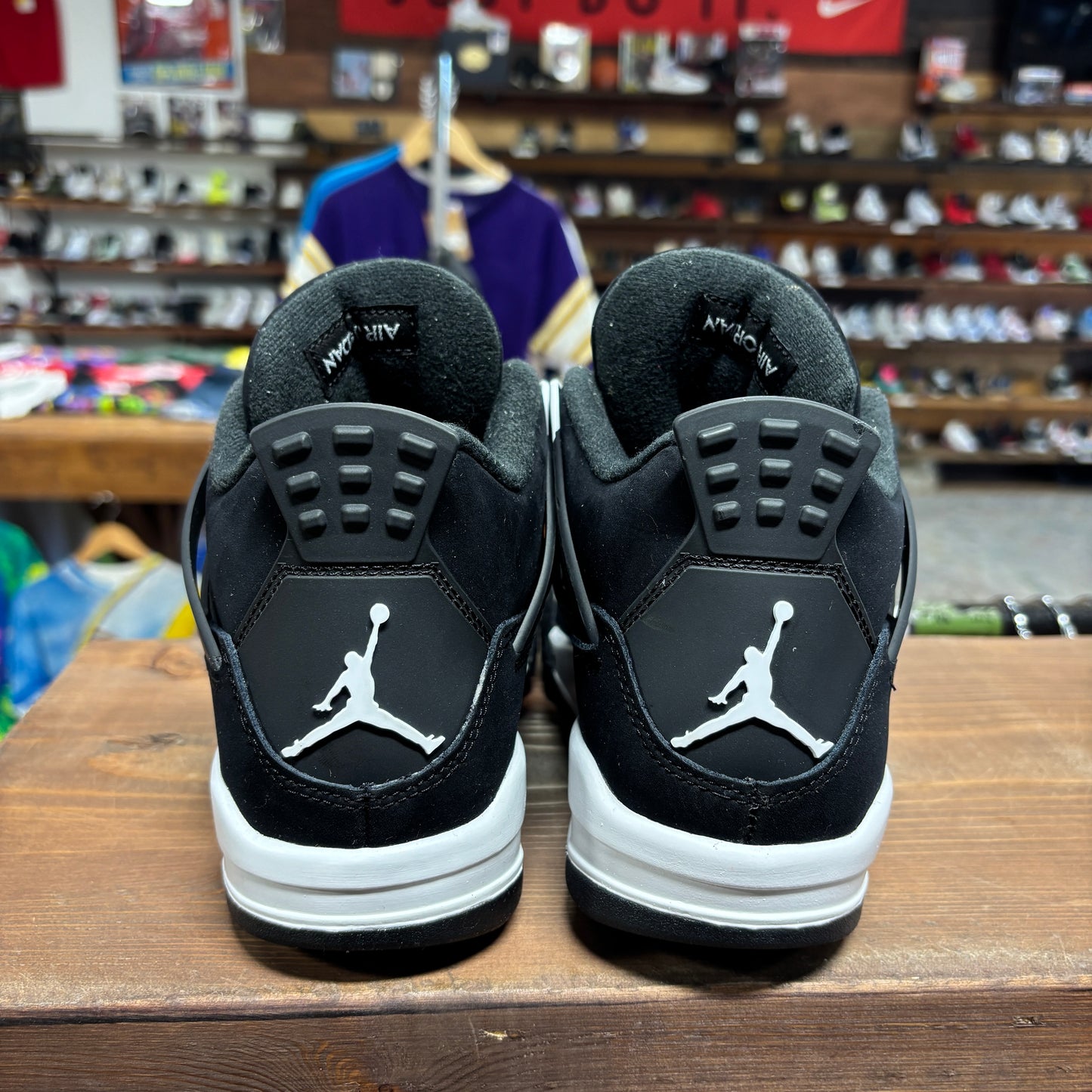Jordan 4 'White Thunder' Size 5.5Y
