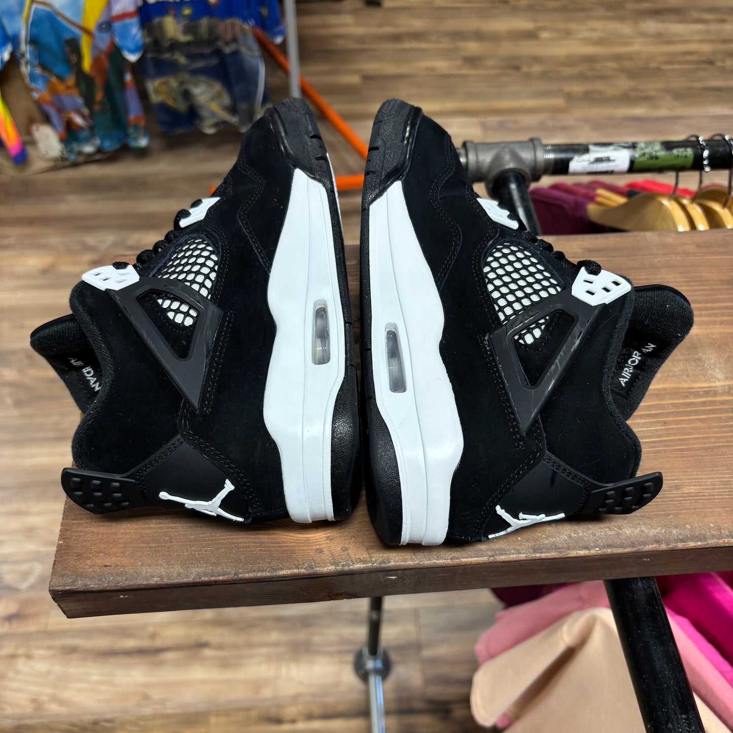 Jordan 4 'White Thunder' Size 5.5Y