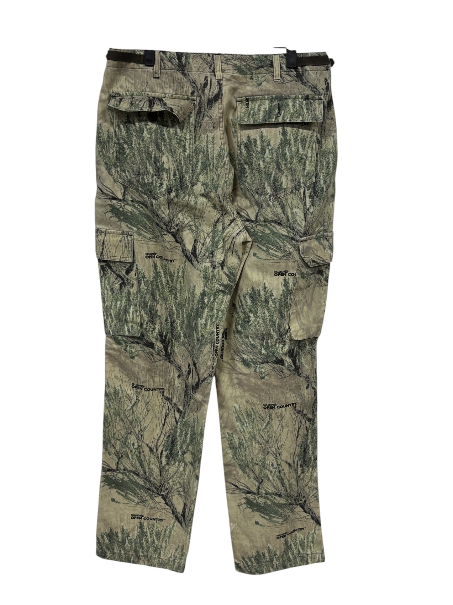 Cabela's Woodland Camo Hunting Cargo Pants Size 34x31