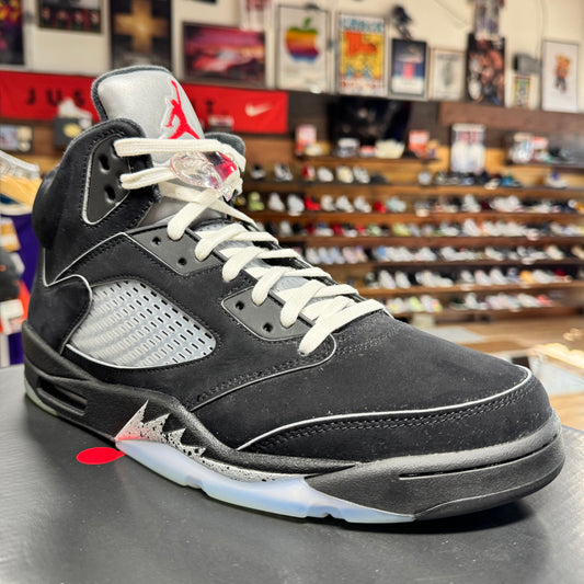 Jordan 5 'Black Metallic Reimagined' Size 13