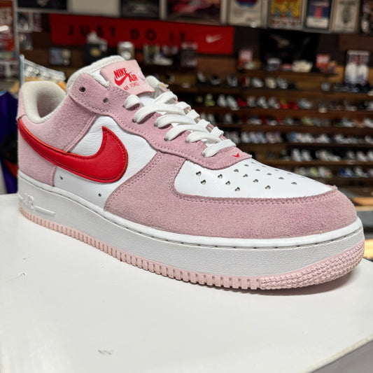 Nike Air Force 1 Low 'Valentine's Day' Size 12.5