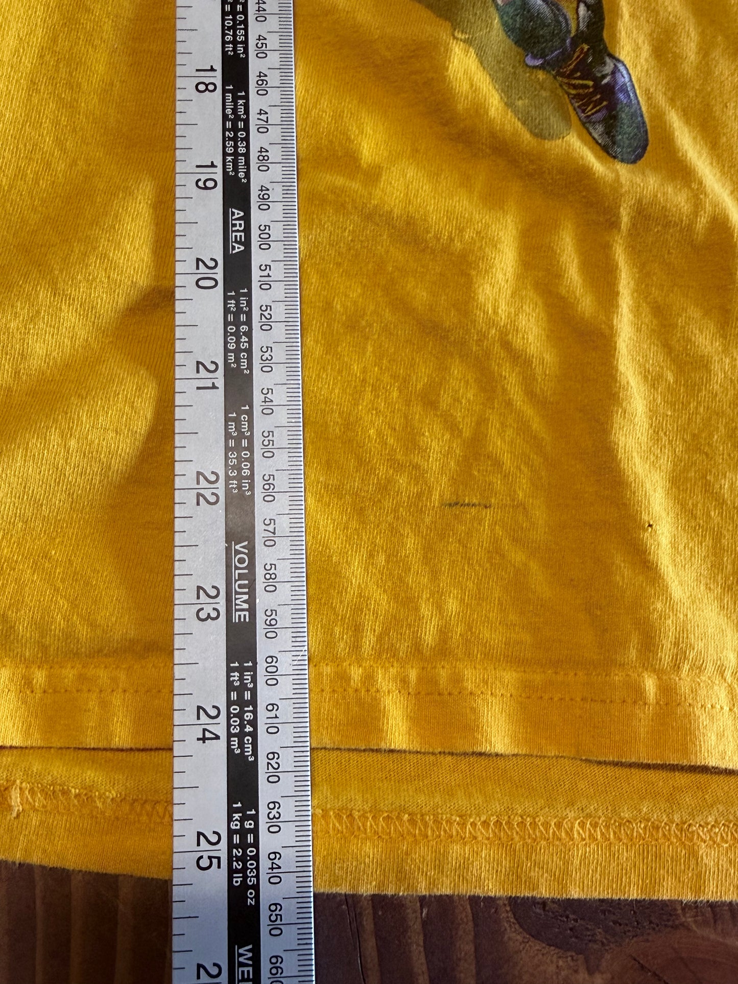 Y2K Kobe Bryant #24 Lakers Basketball Graphic Tee Size Small
