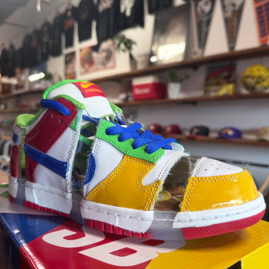 Nike SB Dunk Low 'Sandy Bodecker' Size 9