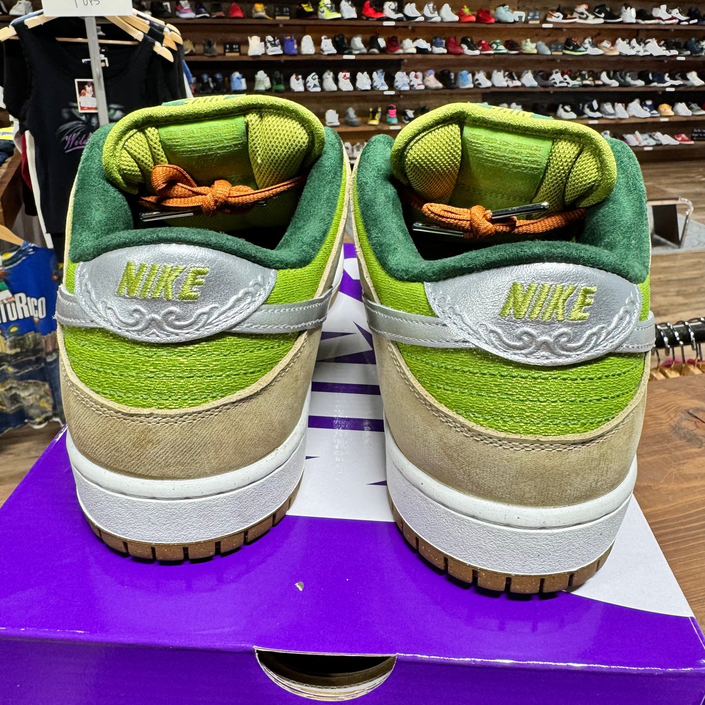 Nike SB Dunk Low 'Escargot' Size 13