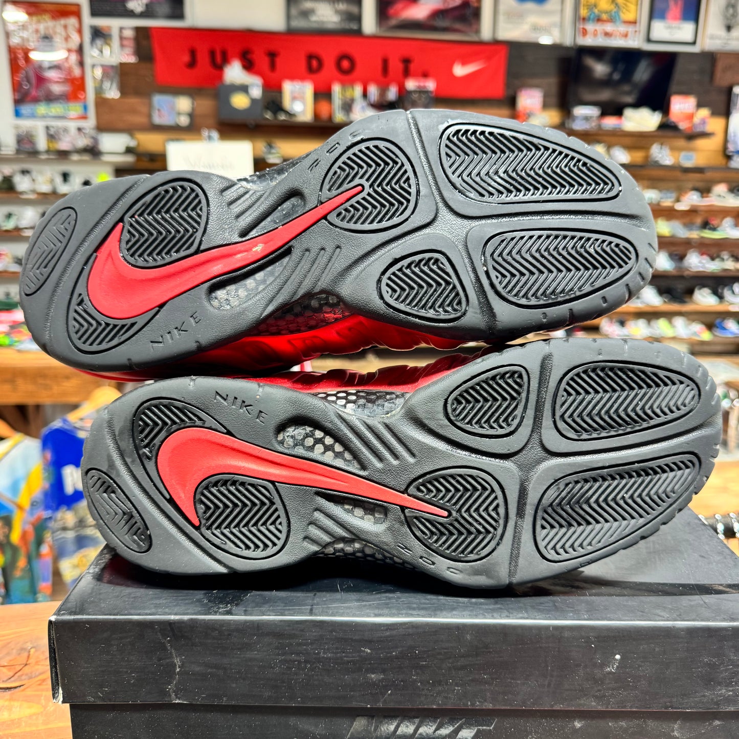 Nike Foamposite Pro 'University Red' Size 12