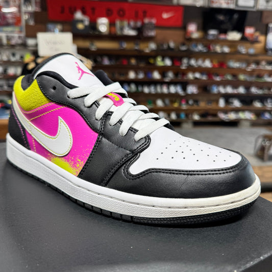 Jordan 1 Low 'Spray Paint' Size 9