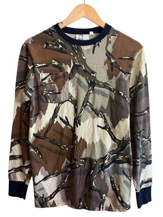 Vintage 90's Predator Camo Woodland Print Long Sleeve Shirt Size Small