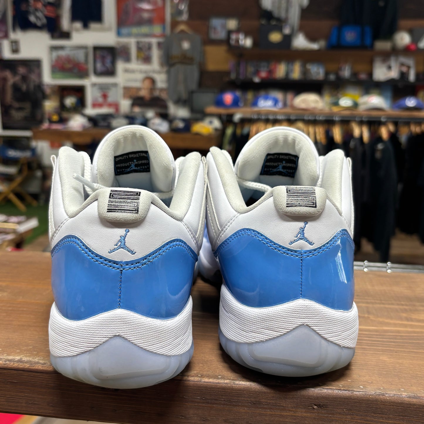 Jordan 11 Low 'UNC' Size 10