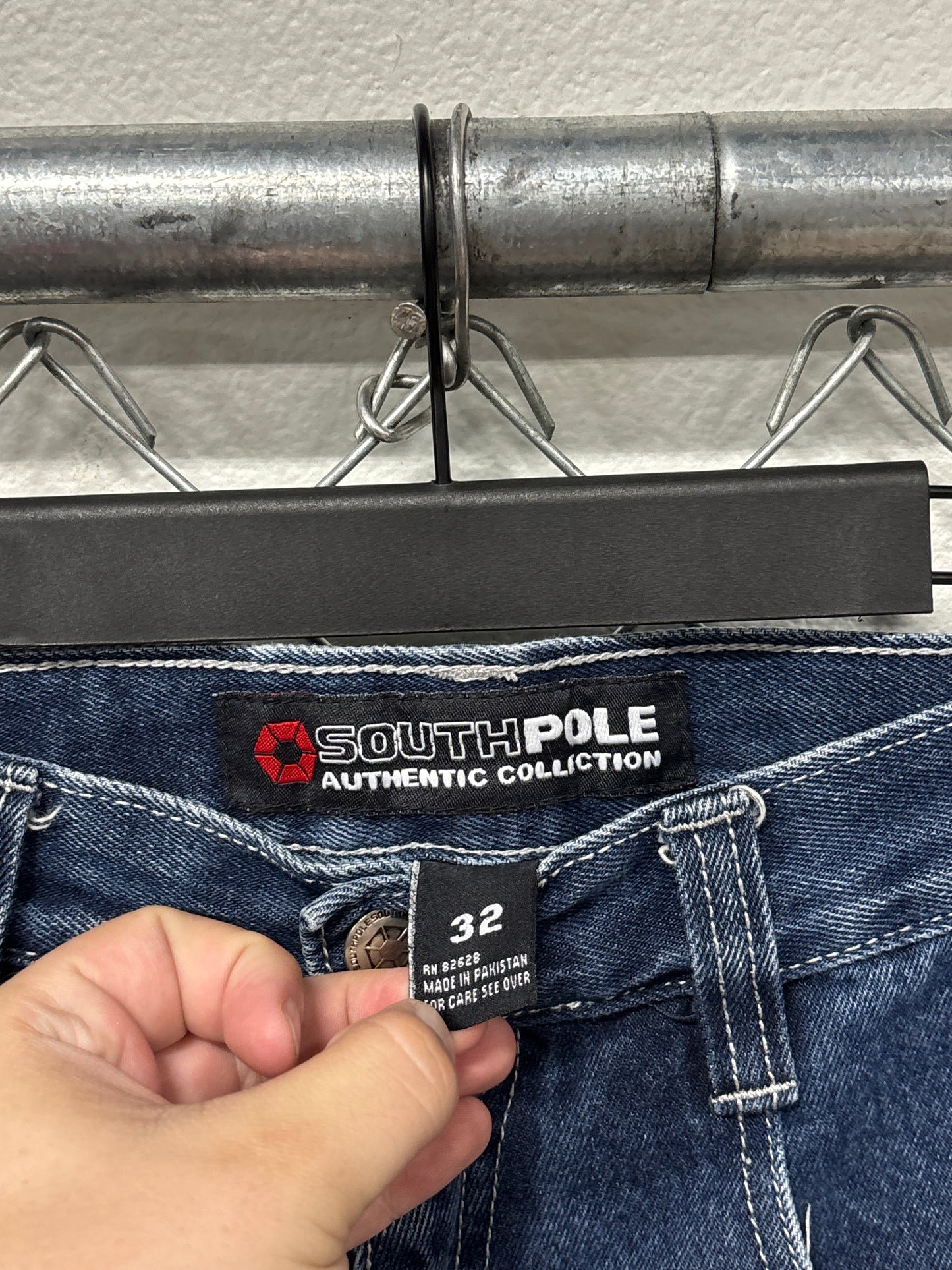 Y2K South Pole Dark Blue Baggy Denim Jean Shorts Size 29
