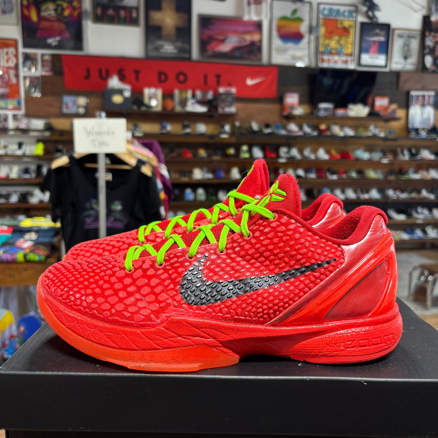 Nike Kobe 6 Protro 'Reverse Grinch' Size 9