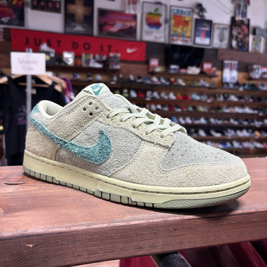 Nike Dunk Low 'Olive Aura' Size 10.5M/12W