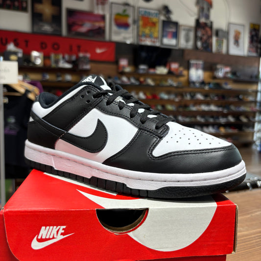 Nike Dunk Low 'Panda' Size 6.5W/5Y