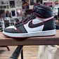 Jordan 1 'Bloodline' Size 8