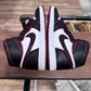 Jordan 1 'Bloodline' Size 8