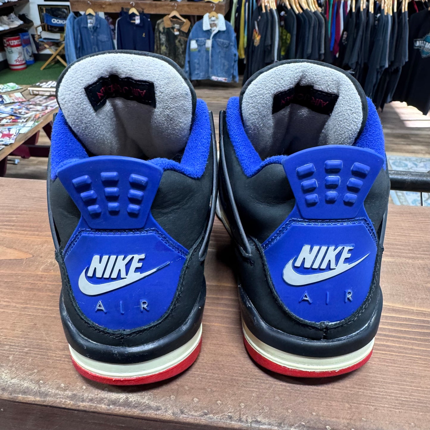Jordan 4 'Rare Air' Size 5.5Y