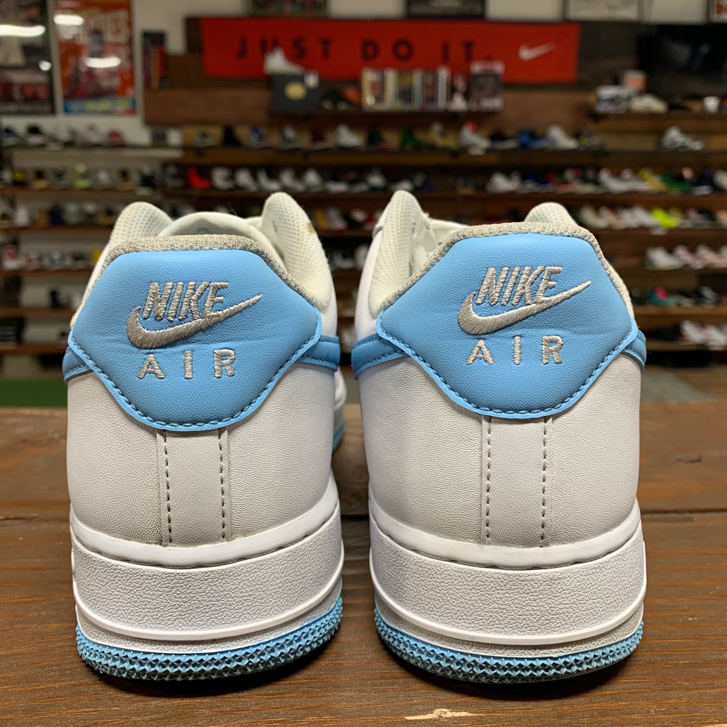 Nike AF1 Low 'White Aquarius Blue' Size 8.5