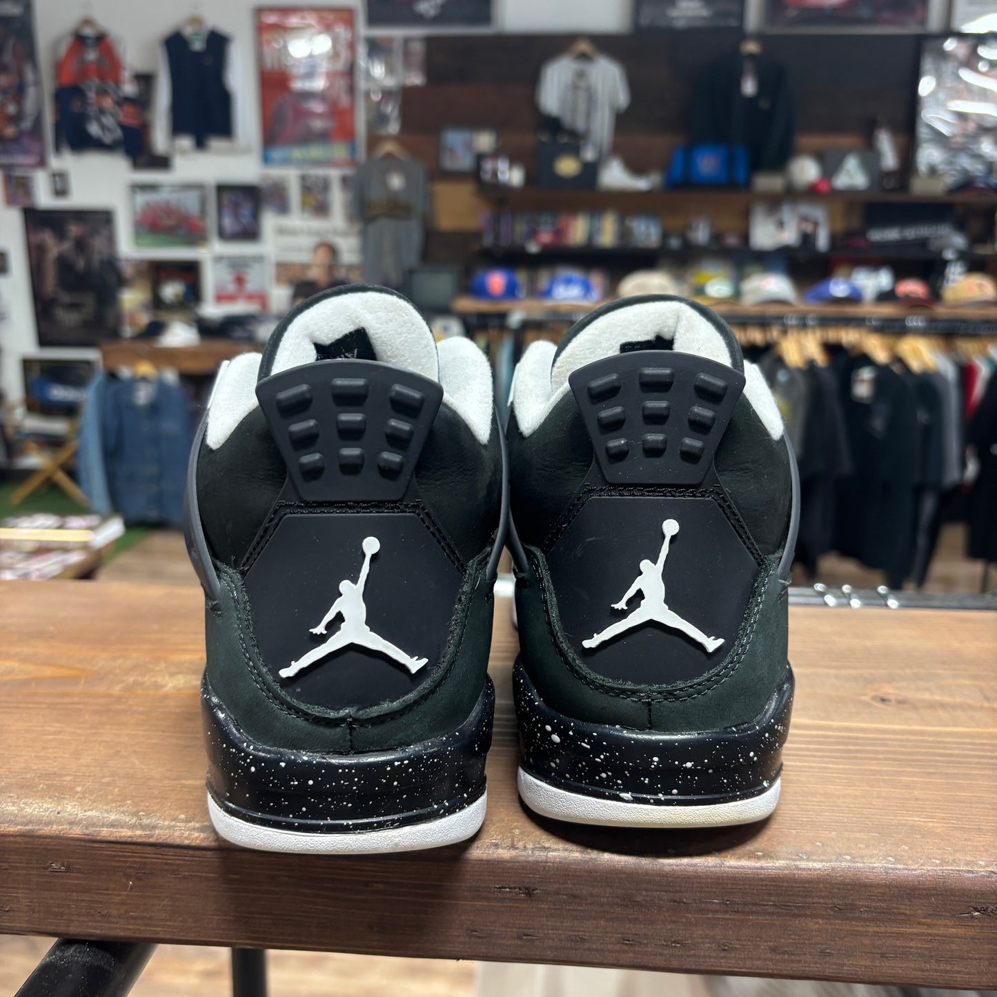 Jordan 4 'Fear' Size 7Y
