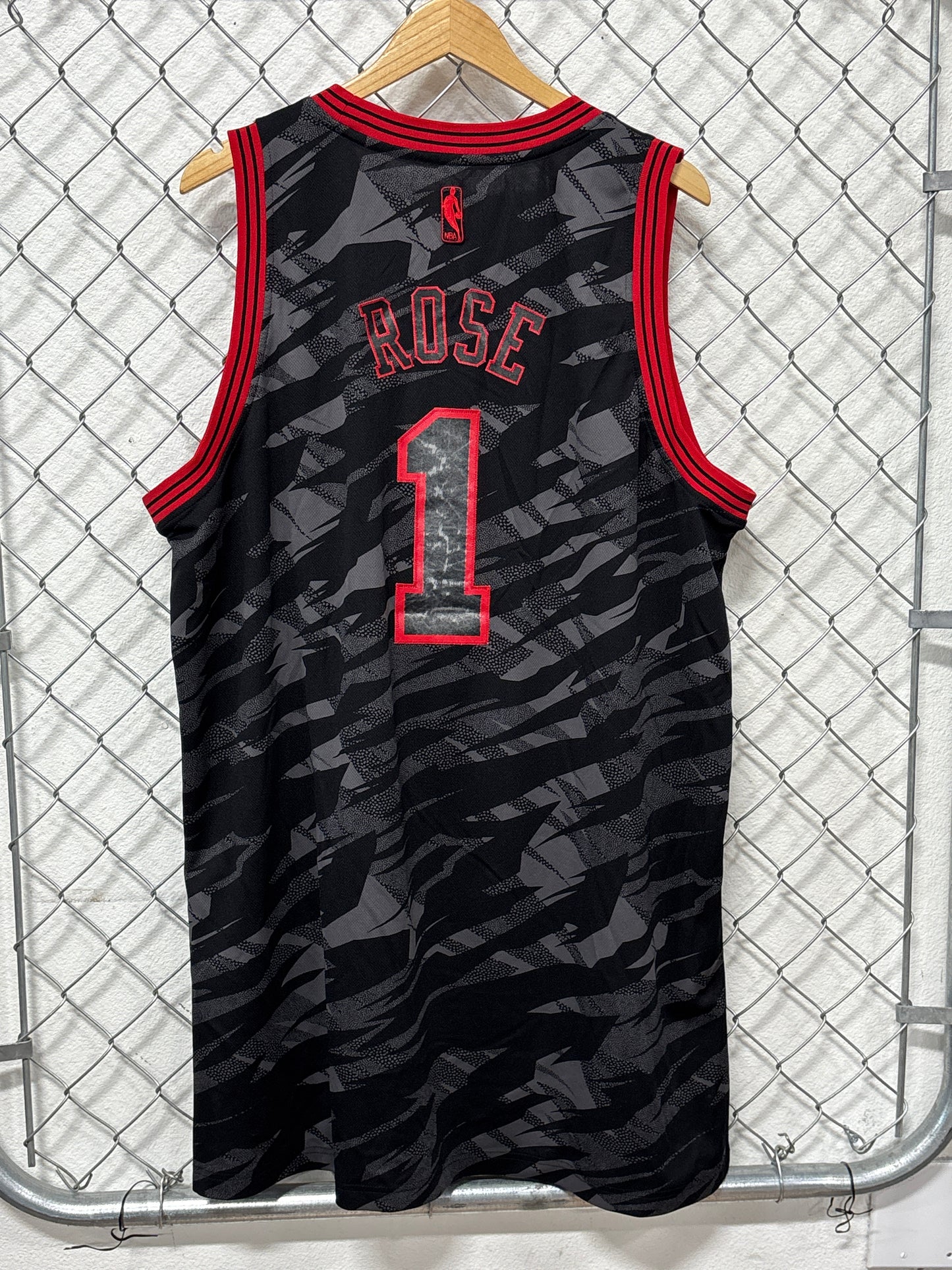 Adidas Derrick Rose Limited Edition Chicago Bulls #1 Jersey Size XXL
